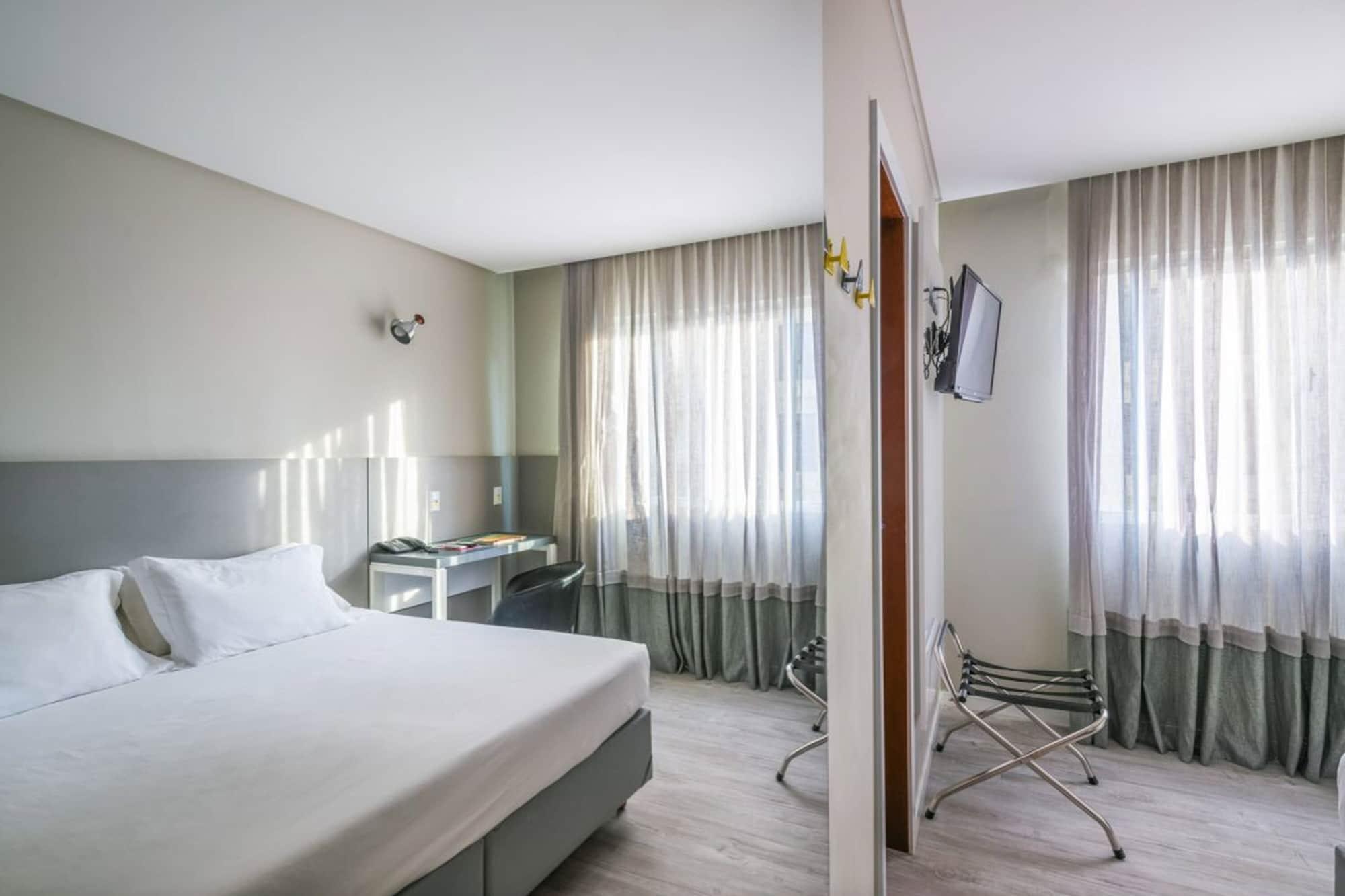 Hotel Melo Balneario Camboriu Exterior photo